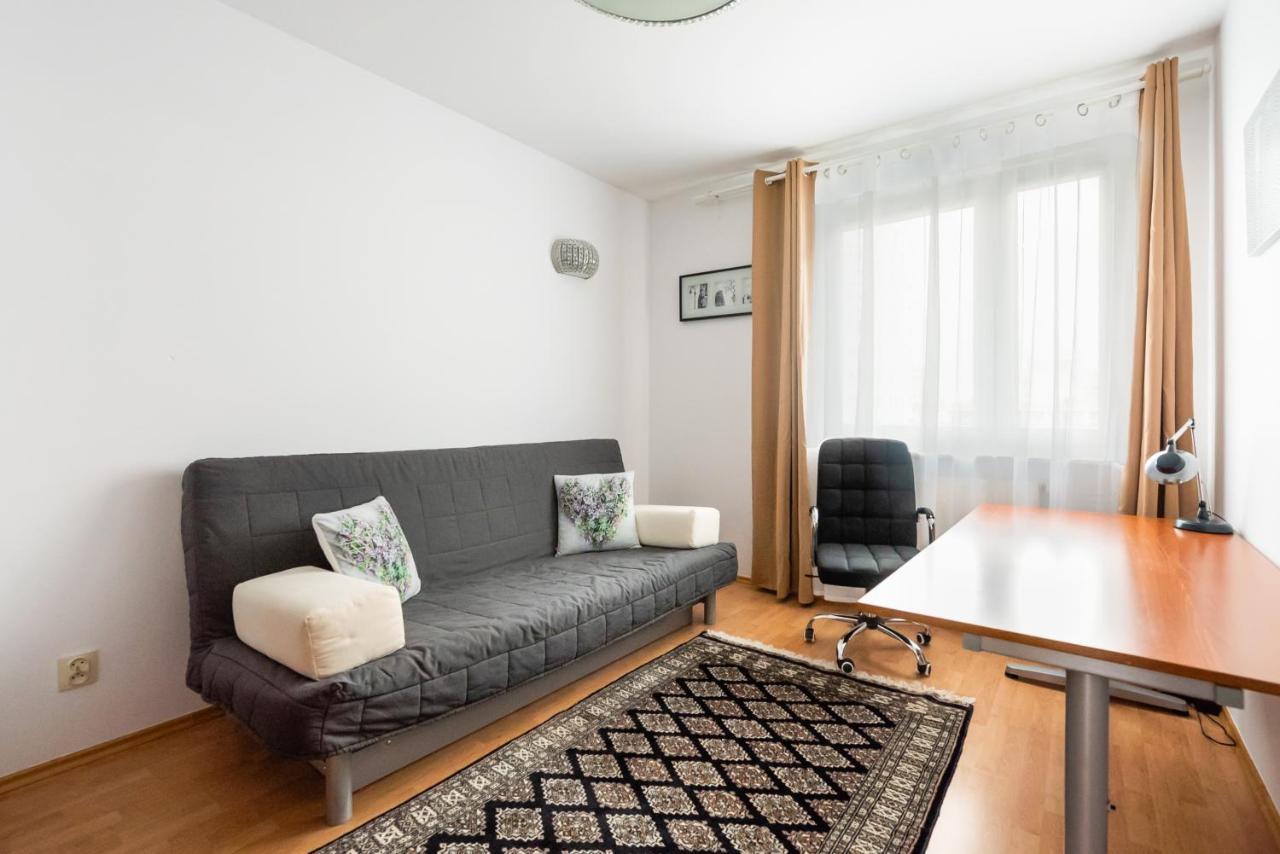 Ken 54 2-Bedroom Apartment Варшава Экстерьер фото