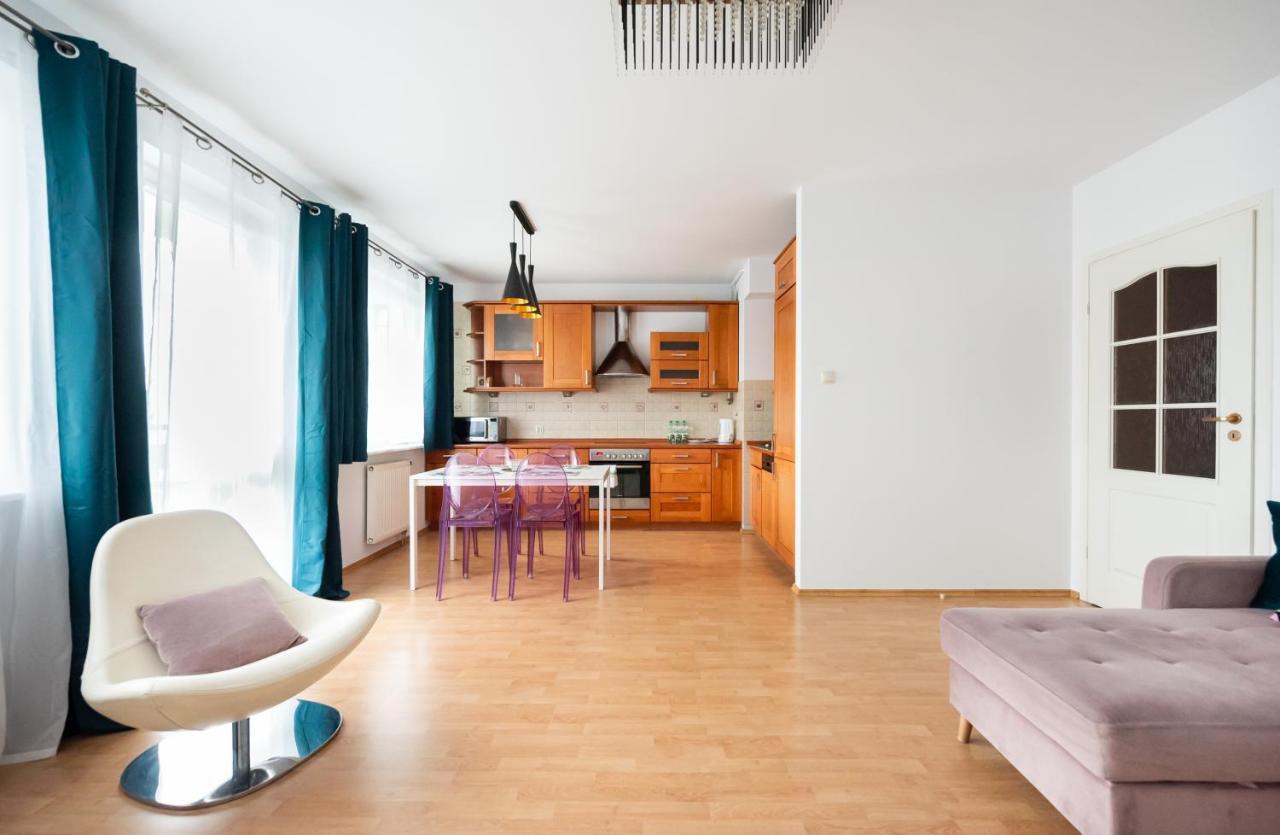 Ken 54 2-Bedroom Apartment Варшава Экстерьер фото